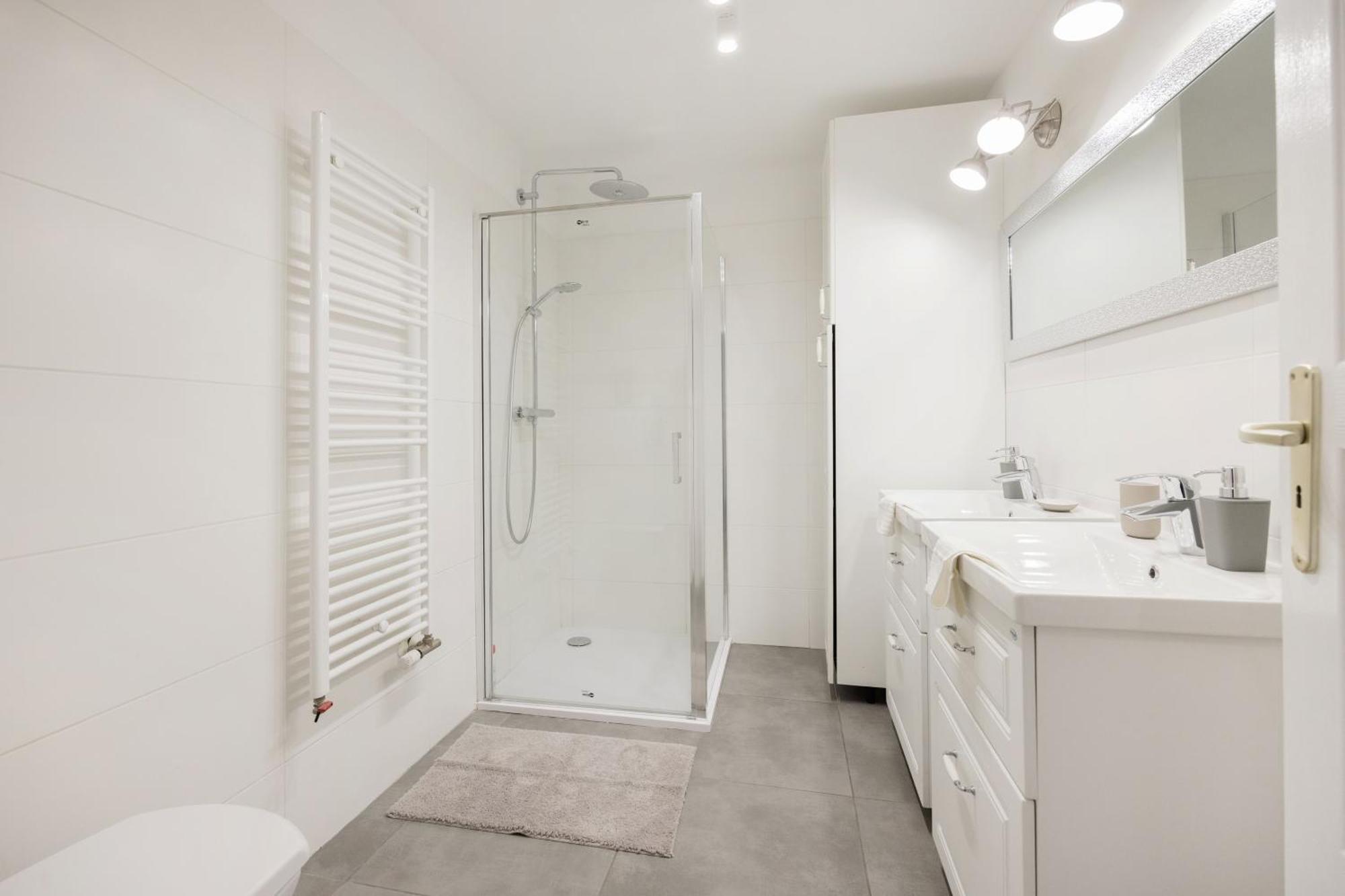 Apartment Spacious And Charming In The Centre *