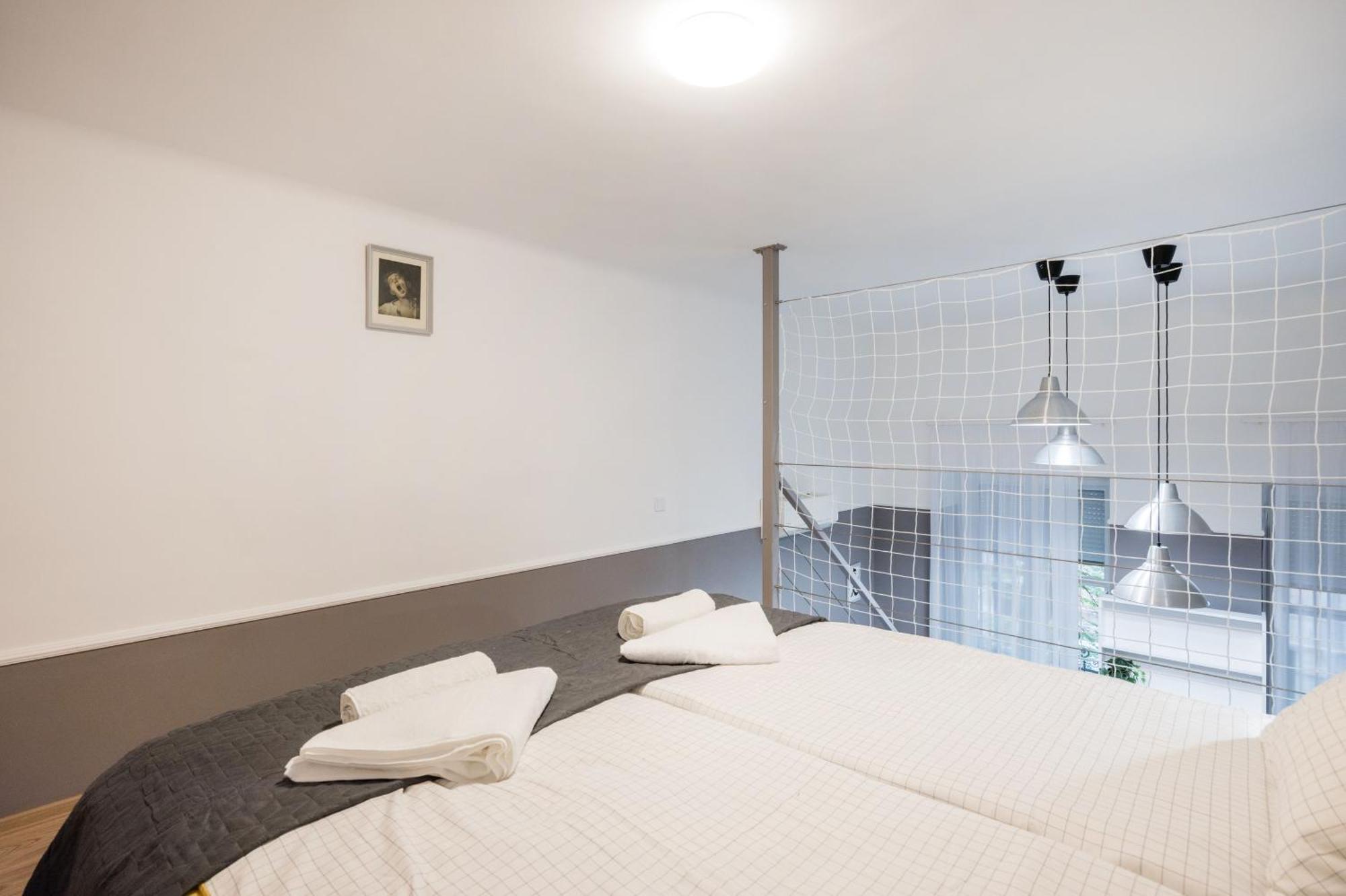 Spacious And Charming In The Centre